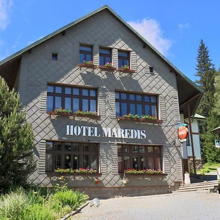 Hotel Maredis Kořenov Екстериор снимка