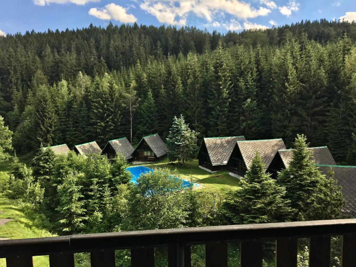 Hotel Maredis Kořenov Екстериор снимка