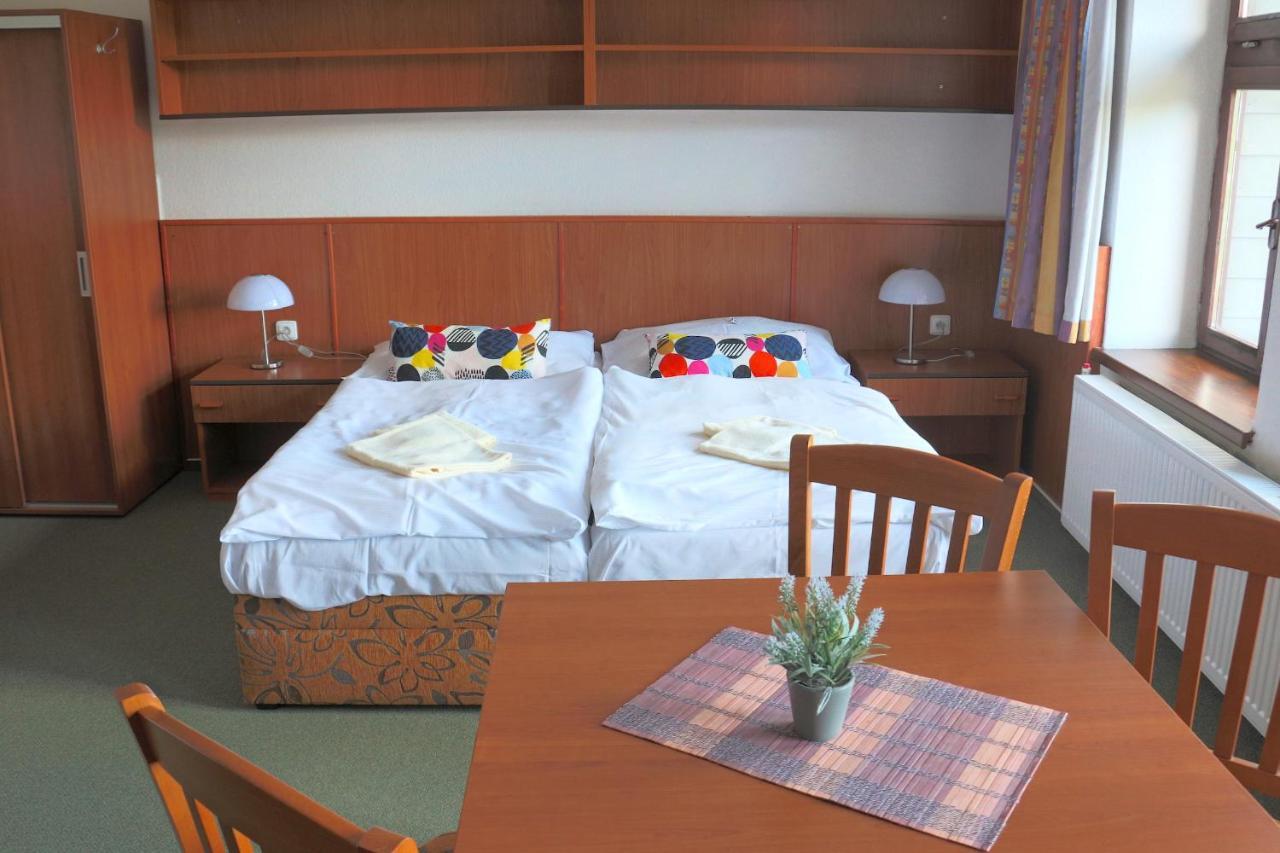Hotel Maredis Kořenov Стая снимка