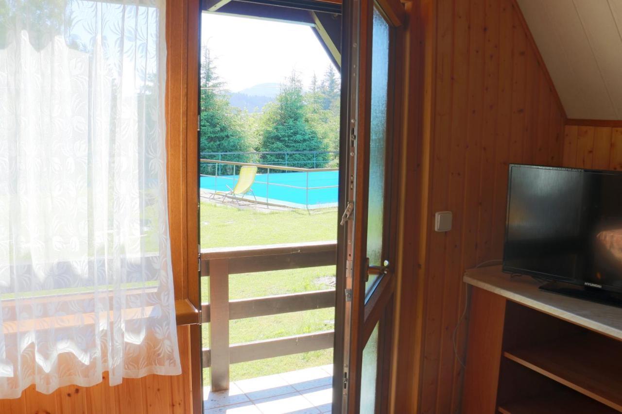 Hotel Maredis Kořenov Екстериор снимка