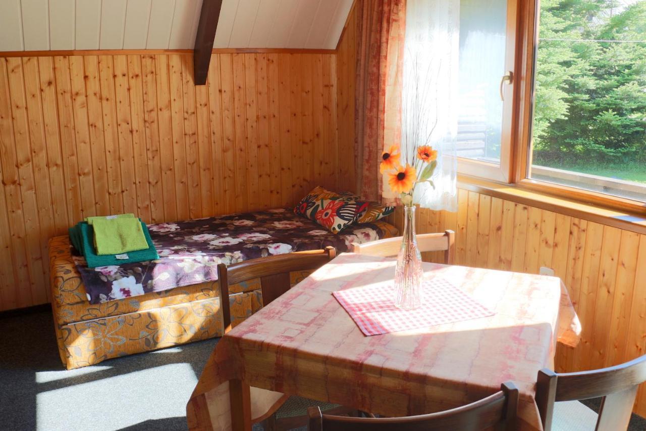 Hotel Maredis Kořenov Екстериор снимка